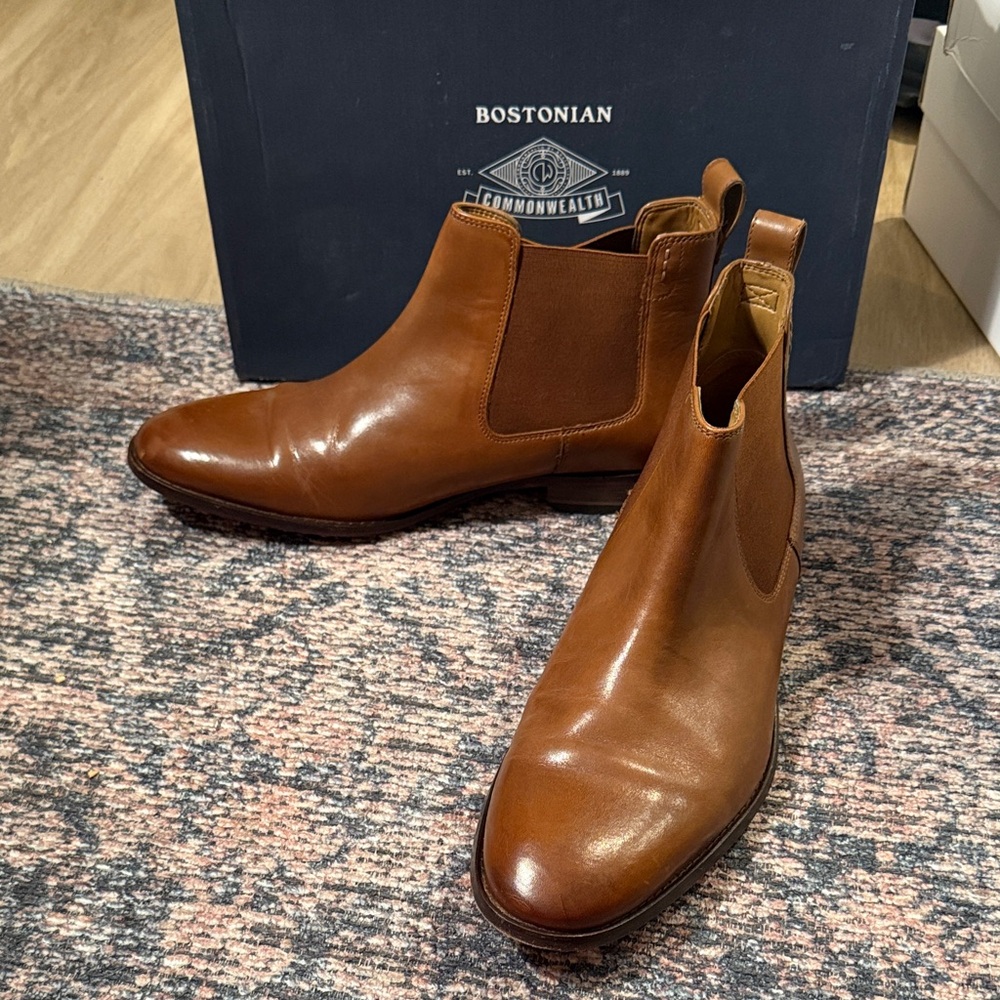 NWB Bostonian Men's Tan Leather Ankle Boots